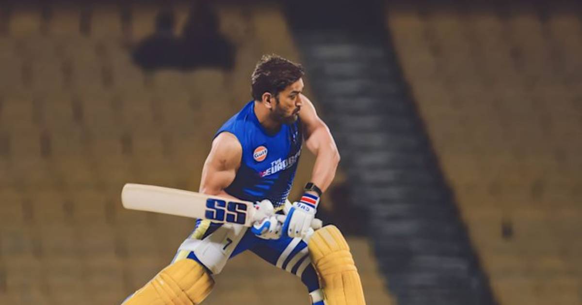 dhoni-sky-high-six-during-practice-session-went-viral-on-social-media-watch-video