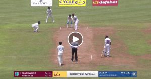 mohammed-siraj-caught-the-incredible-catch-of-jermaine-blackwood-off-ravindra-jadeja