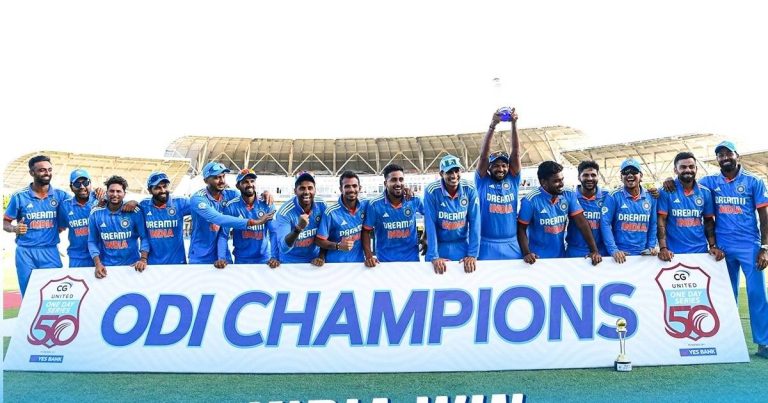 after-rohit-kohli-hardik-pandya-did-a-noble-deed-after-winning-the-odi-series-now-being-praised-all-around